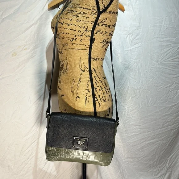 Cole Haan purse shoulder bag crossbody croc embossed leather Luxury - Picture 4 of 12